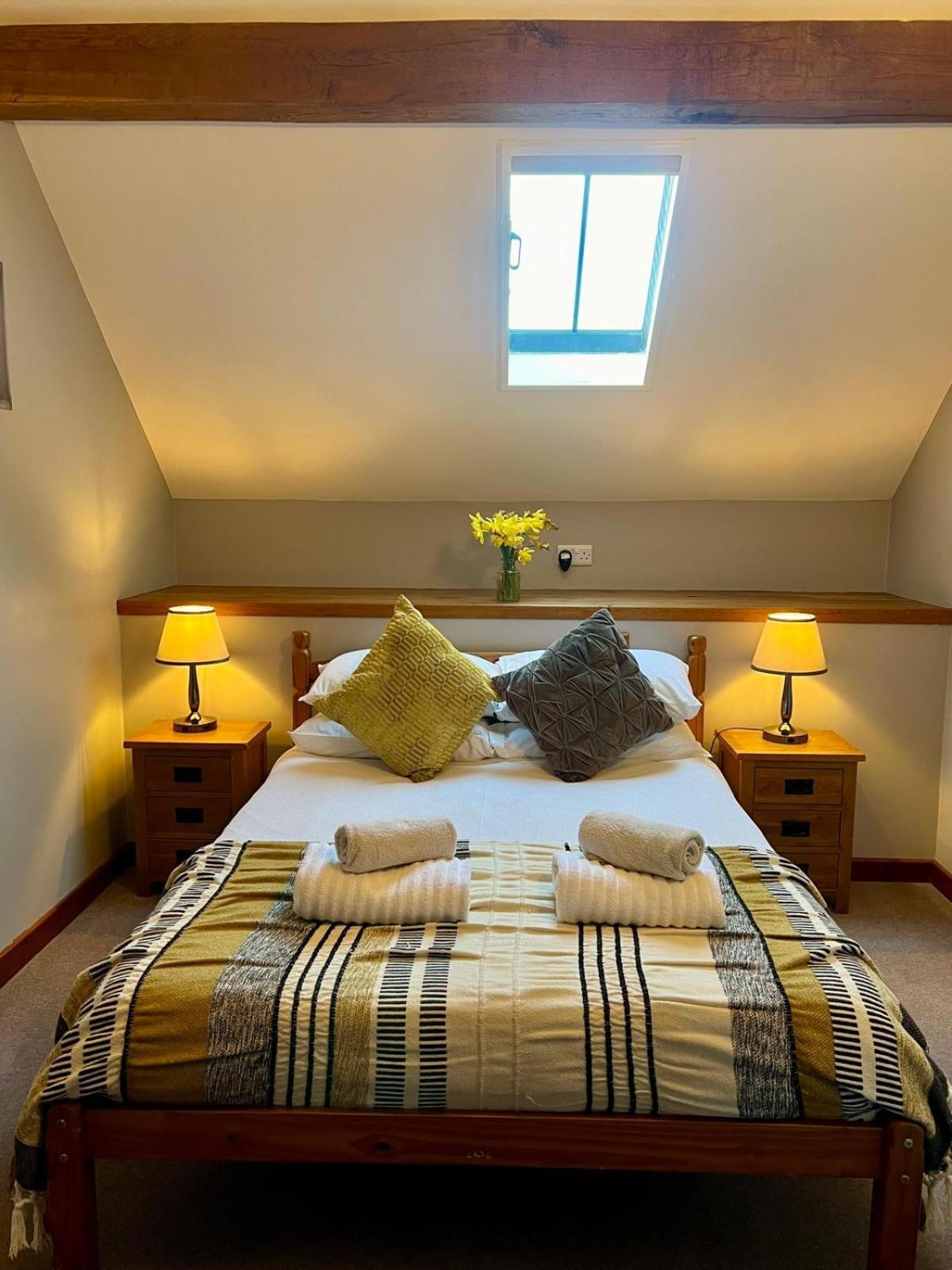 Dolgun Uchaf Historic B&B And Cottages In Snowdonia Долгелай Екстер'єр фото