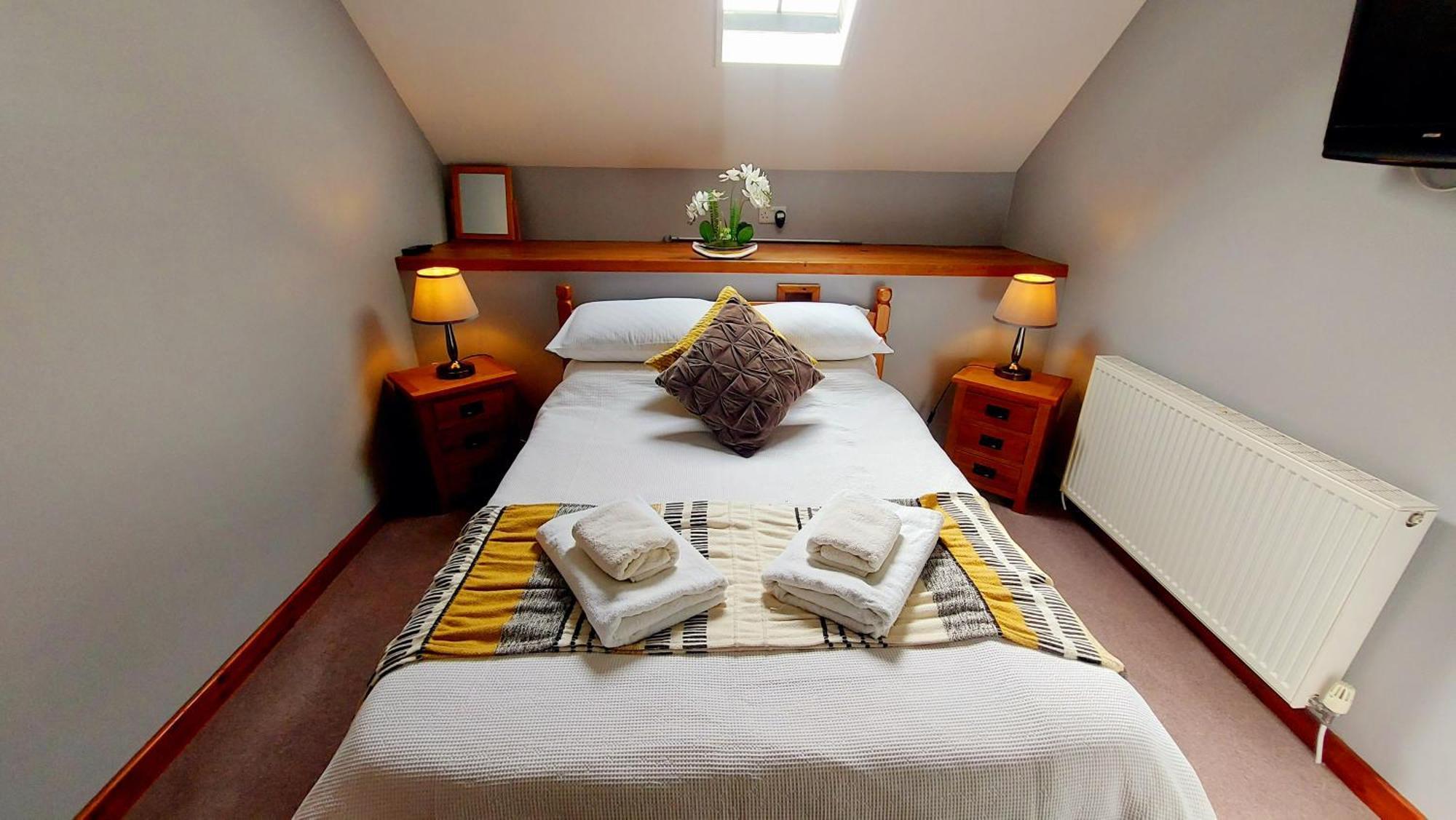 Dolgun Uchaf Historic B&B And Cottages In Snowdonia Долгелай Екстер'єр фото