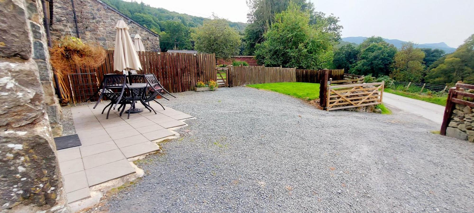 Dolgun Uchaf Historic B&B And Cottages In Snowdonia Долгелай Екстер'єр фото